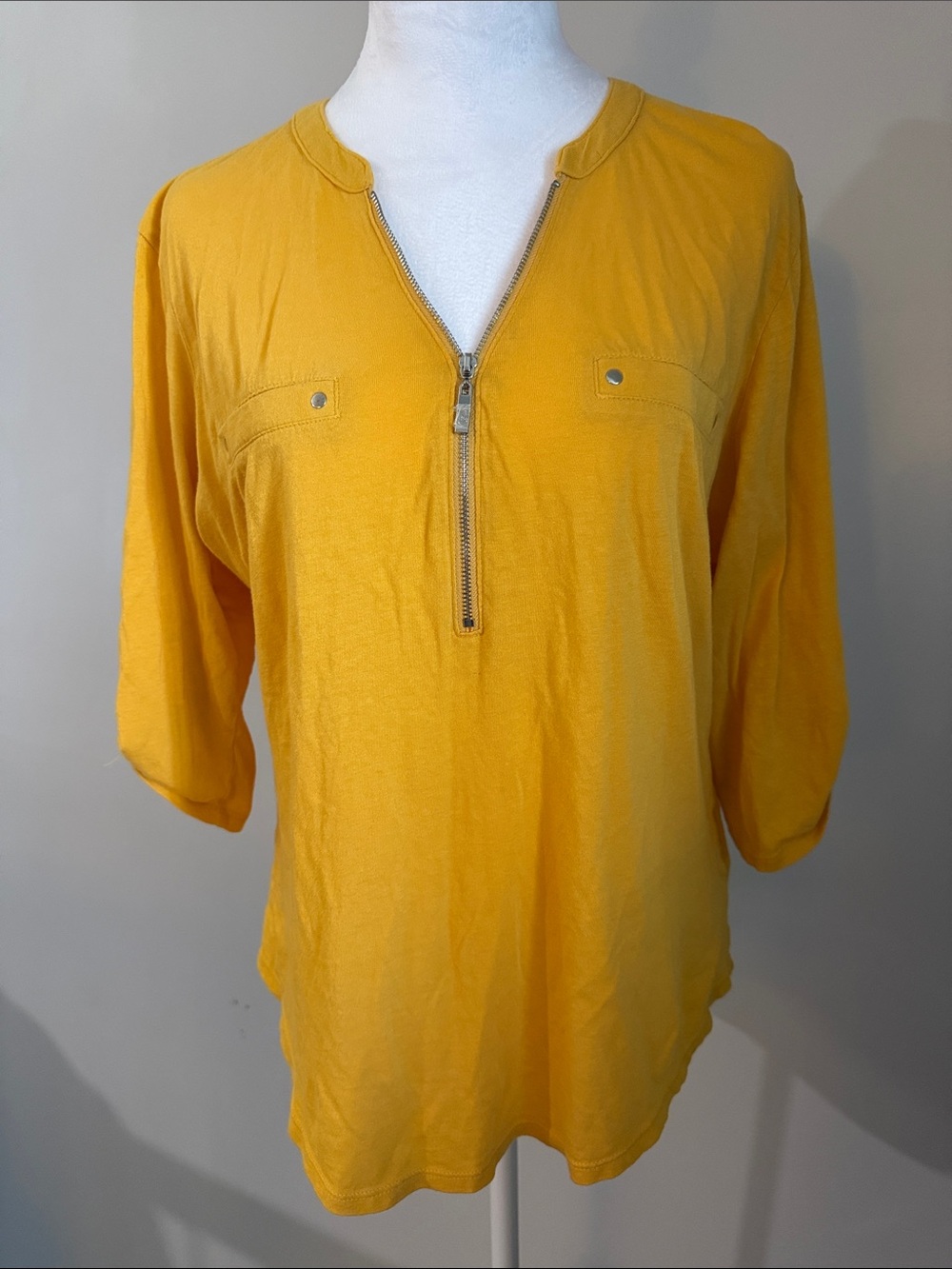 Guess Mustard Yellow Half-Zip 3/4 Sleeve Top Sz XL